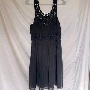 Forever 21 Black Sleeveless Dress